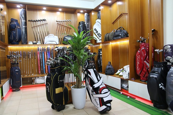 cua-hang-ban-do-golf.jpg