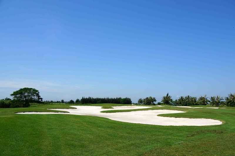 Sân golf Đồ Sơn thiết kế độc đáo