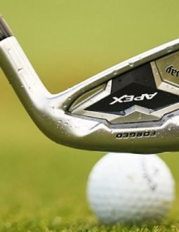 Callaway Golf là cái tên quen thuộc trong top thương hiệu gậy iron sets