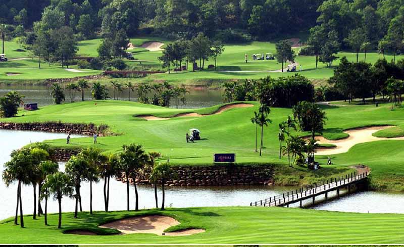 Sân golf Lương Sơn Hòa Bình với lợi thế từ thiên nhiên thu hút nhiều golfer