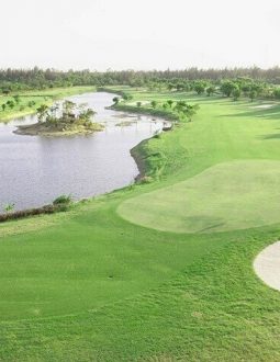 Sân golf Nghệ An - Cửa Lò Golf nằm tại vị trí "đắc địa"