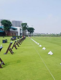 Tìm hiểu về sân tập golf Viettime ngay nội thành Hà Nội
