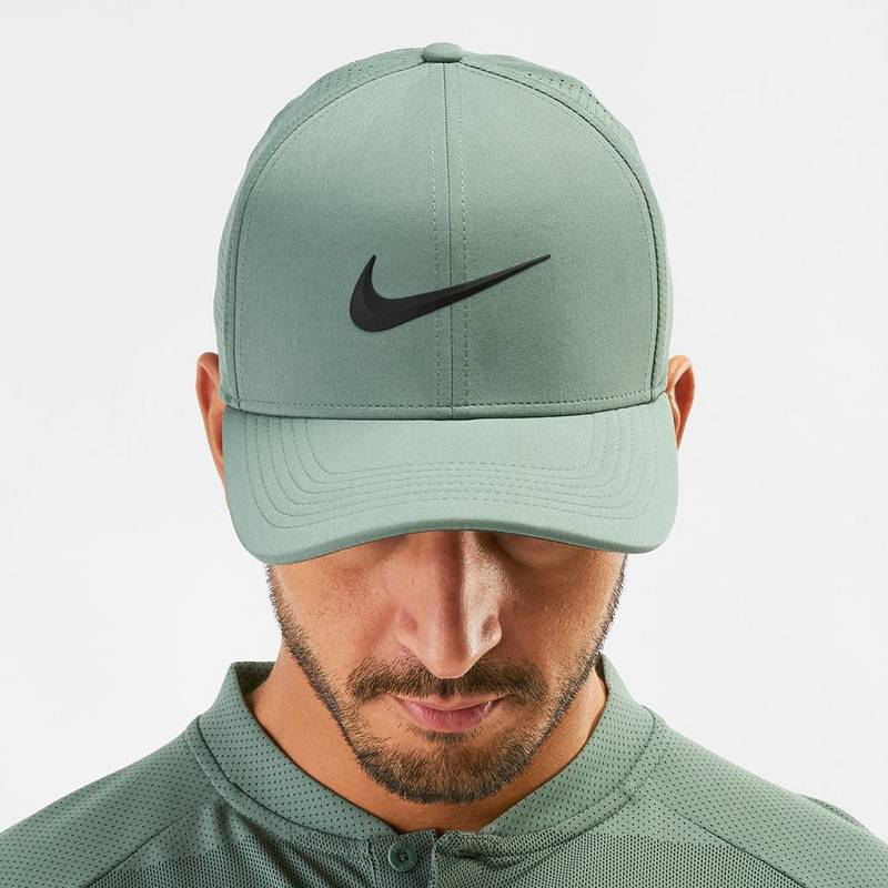 Mũ golf Nike LEGACY91 sở hữu nhiều tính năng nổi bật mà nhiều golfer ưa thích