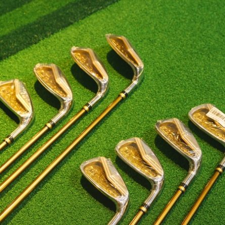 hình ảnh Bộ gậy golf sắt Kenichi S-Classic 5 sao