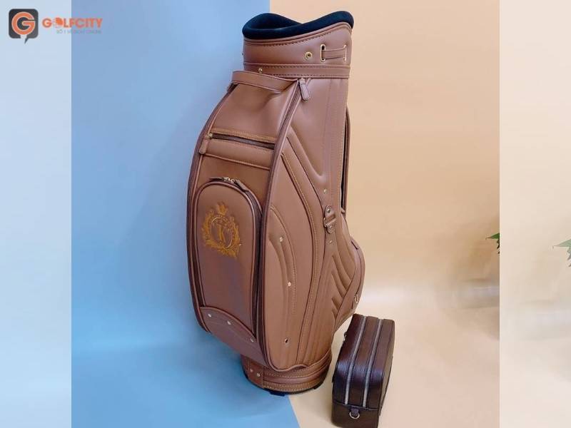 Túi gậy golf Kenichi 5 sao dậy nên làn sóng “săn túi” thị trường golf Việt