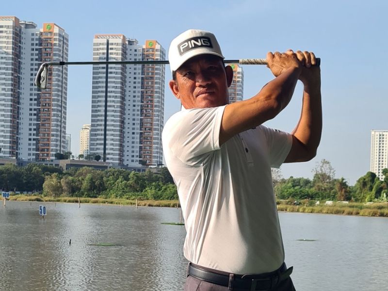 HLV Phạm Minh Tuấn là thầy dạy golf HCM được nhiều golfer yêu mến theo học