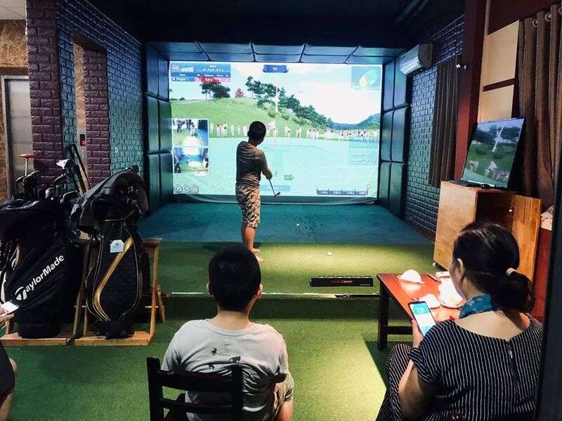Chi phí lắp đặt phòng golf 3D là bao nhiêu?