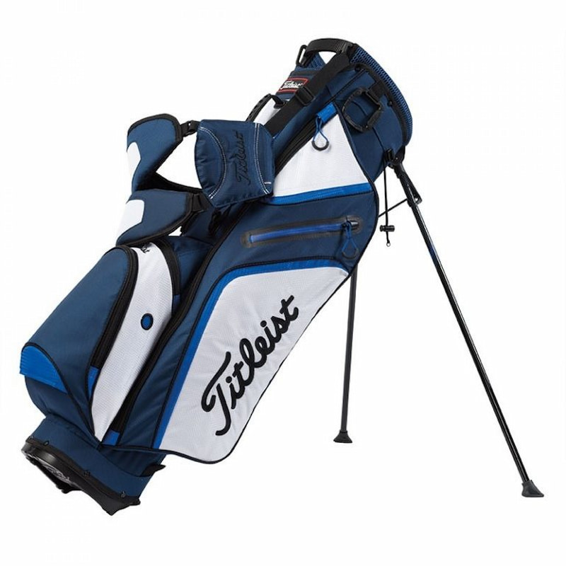 Túi gậy golf Titleist UI là phụ kiện yêu thích của golfer khi ra sân