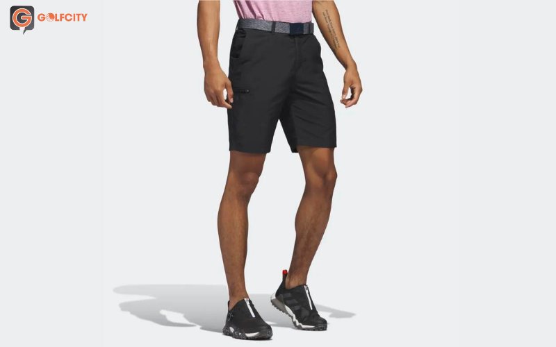 Khách hàng sau khi sử dụng sản phẩm quần sooc golf nam Adidas HR7986 đen đã để lại những nhận xét rất tích cực