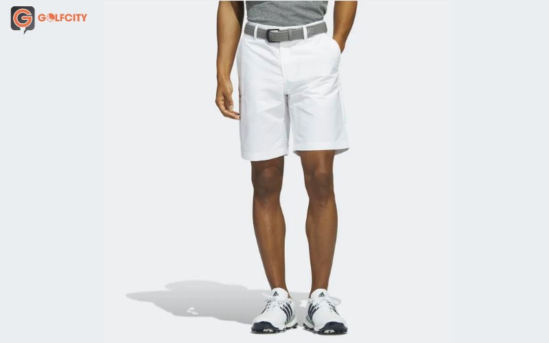 Golfer sẽ trở nên trẻ trung và năng động hơn khi diện sản phẩm quần golf short nam Adidas IA5455 túi hộp 9-inch