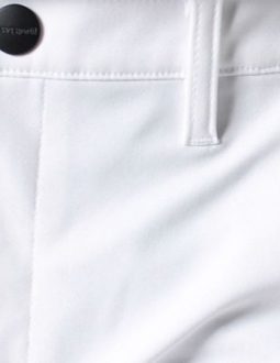 hình ảnh quần sooc nam Lecoq QGMVJD60 màu trắng