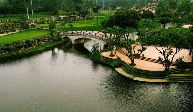 Mức giá của sân golf Asean Resort khá hợp lý