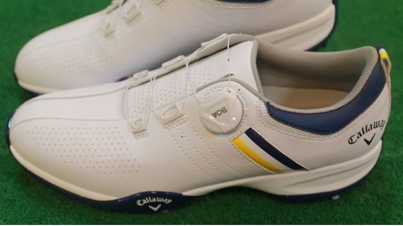 Giày golf ứng dụng công nghệ hiện đại cho những trải nghiệm thú vị khi ra sân