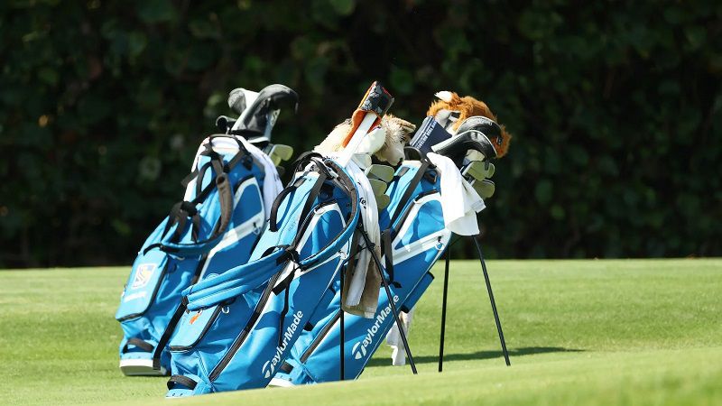 Túi golf TaylorMade có mức giá hợp lý