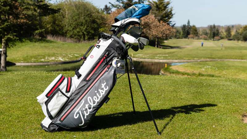 Titleist là thương hiệu sản xuất gậy golf và phụ kiện chơi golf hàng đầu