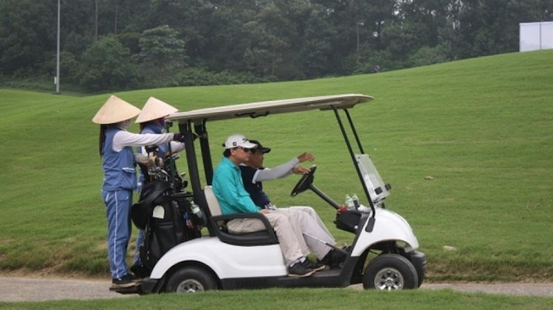 Sử dụng xe điện sân golf đảm bảo sự êm ái trong suốt quá trình di chuyển