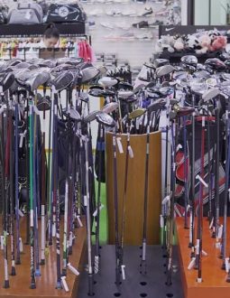 Golfer quận Ba Đình có thể lựa chọn mua gậy Kenichi tại Thế Giới Gậy Cũ