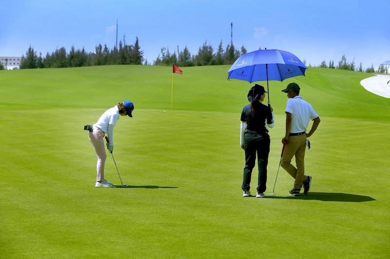 Chi phí học đánh golf ở TP Hồ Chí Minh phụ thuộc vào nhiều yếu tố
