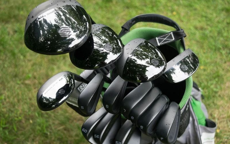 Giá gậy golf cũ có sự khác biệt giữa các dòng gậy, loại gậy và thương hiệu