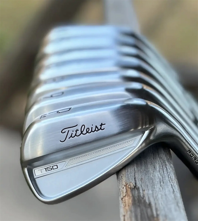 Bộ gậy golf sắt Titleist T150 được ứng dụng công nghệ hiện đại giúp tăng hiệu suất đánh bóng cho golfer