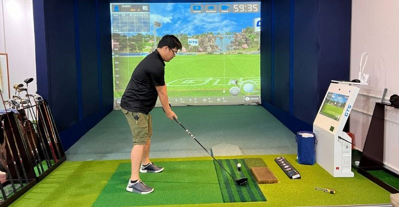 Học đánh golf tại phòng 3D là xu hướng được nhiều golfer lựa chọn sử dụng