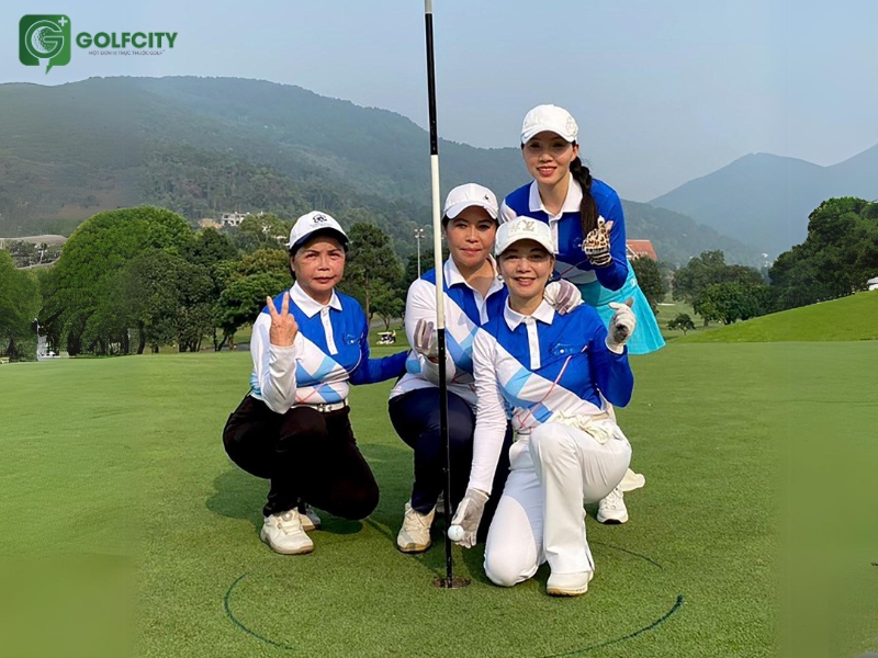 HIO 525 triệu Golfer Nguyễn Thị Hồng của CLB Golf Lạng Sơn
