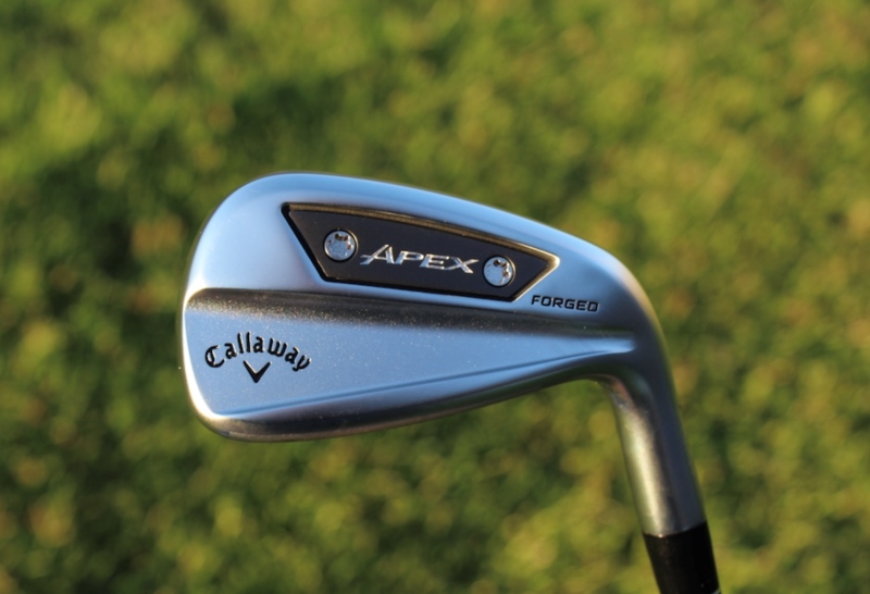 Gậy số 7 của Callaway Apex Ai300 được tối ưu mặt gậy bằng AI