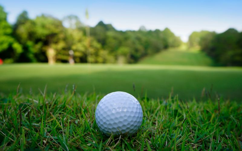 Cách chọn bóng golf 2 lớp chuẩn 