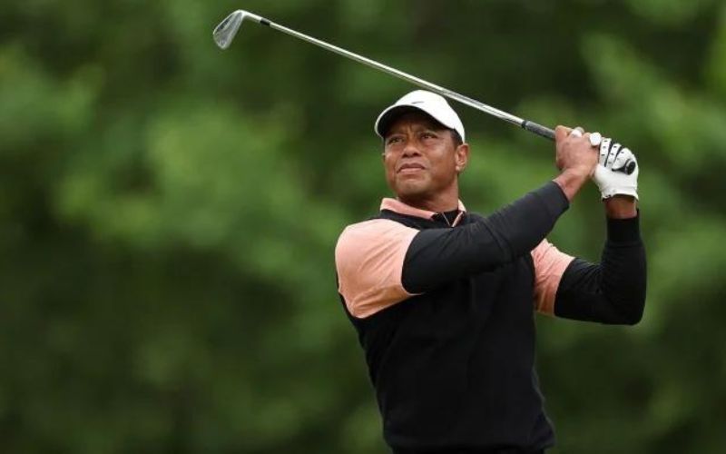 Tiger Woods - Một trong những tay golf vĩ đại nhất