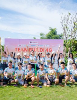 Hòa Bình Gọi Tên! Golfcity "Cháy Hết Mình" Với Team Building Tháng 8