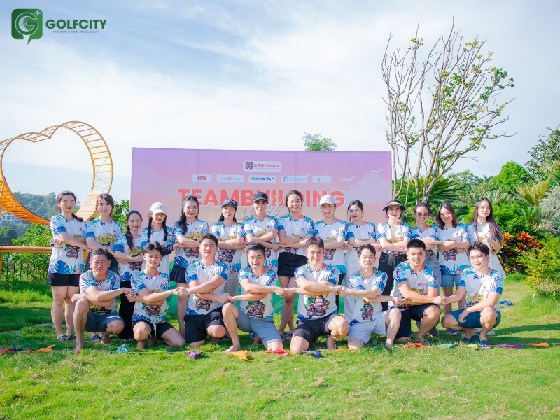 Hòa Bình Gọi Tên! Golfcity "Cháy Hết Mình" Với Team Building Tháng 8