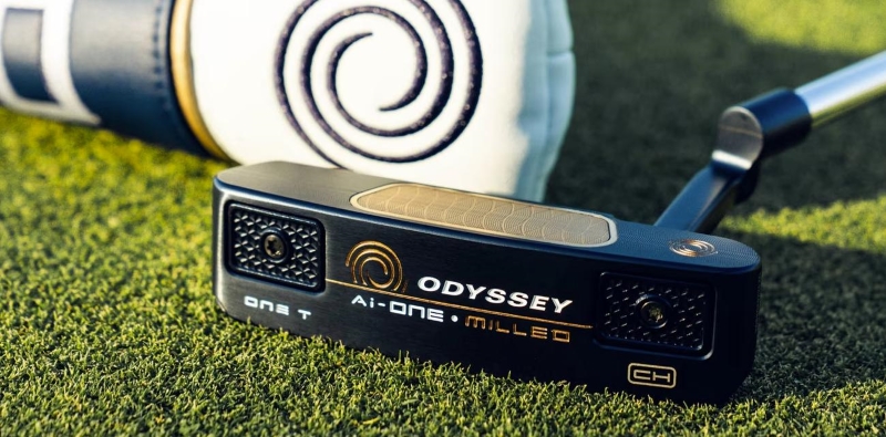 Putter Odyssey LE One Wide T CH được trang bị công nghệ Ai-ONE Insert ổn định cú đánh lệch tâm