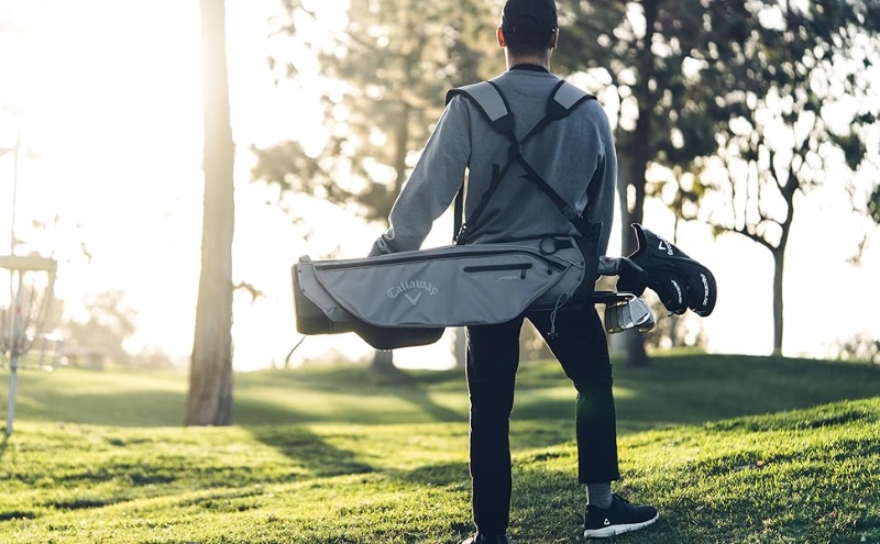 Túi Carry Bag phù hợp với các golfer thích đi bộ trên sân